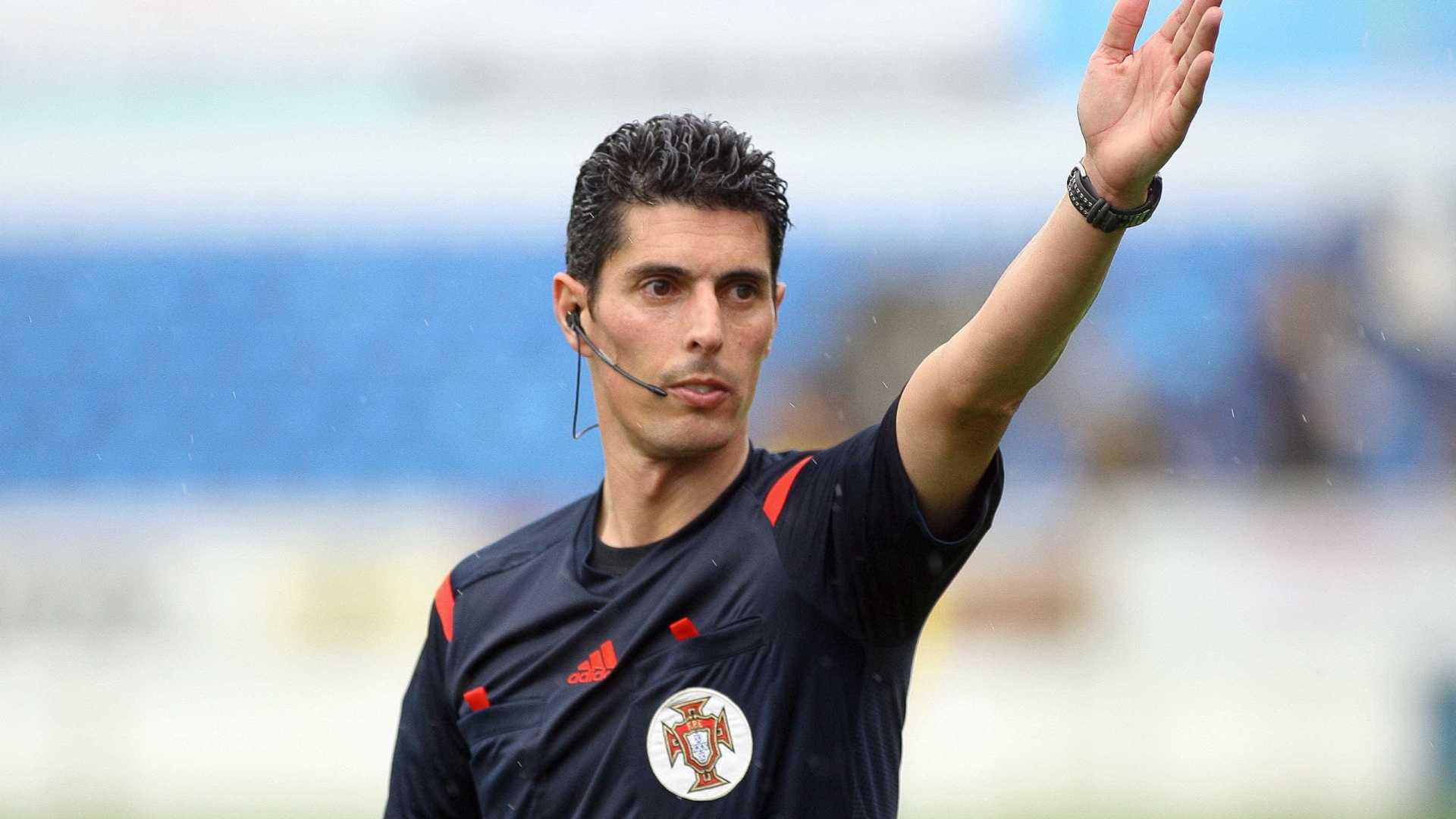 Var vai ser composto por apenas 4 árbitros - um é de barcelos 6 Var vai ser composto por apenas 4 árbitros - um é de barcelos