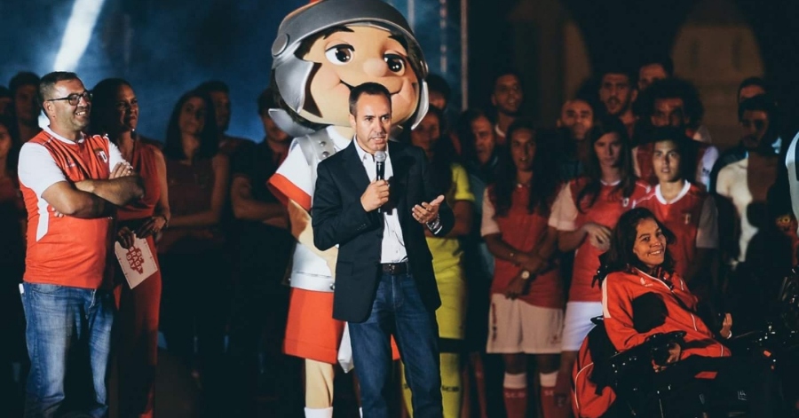 "até 2021 podemos ser campeões" 6 "até 2021 podemos ser campeões"