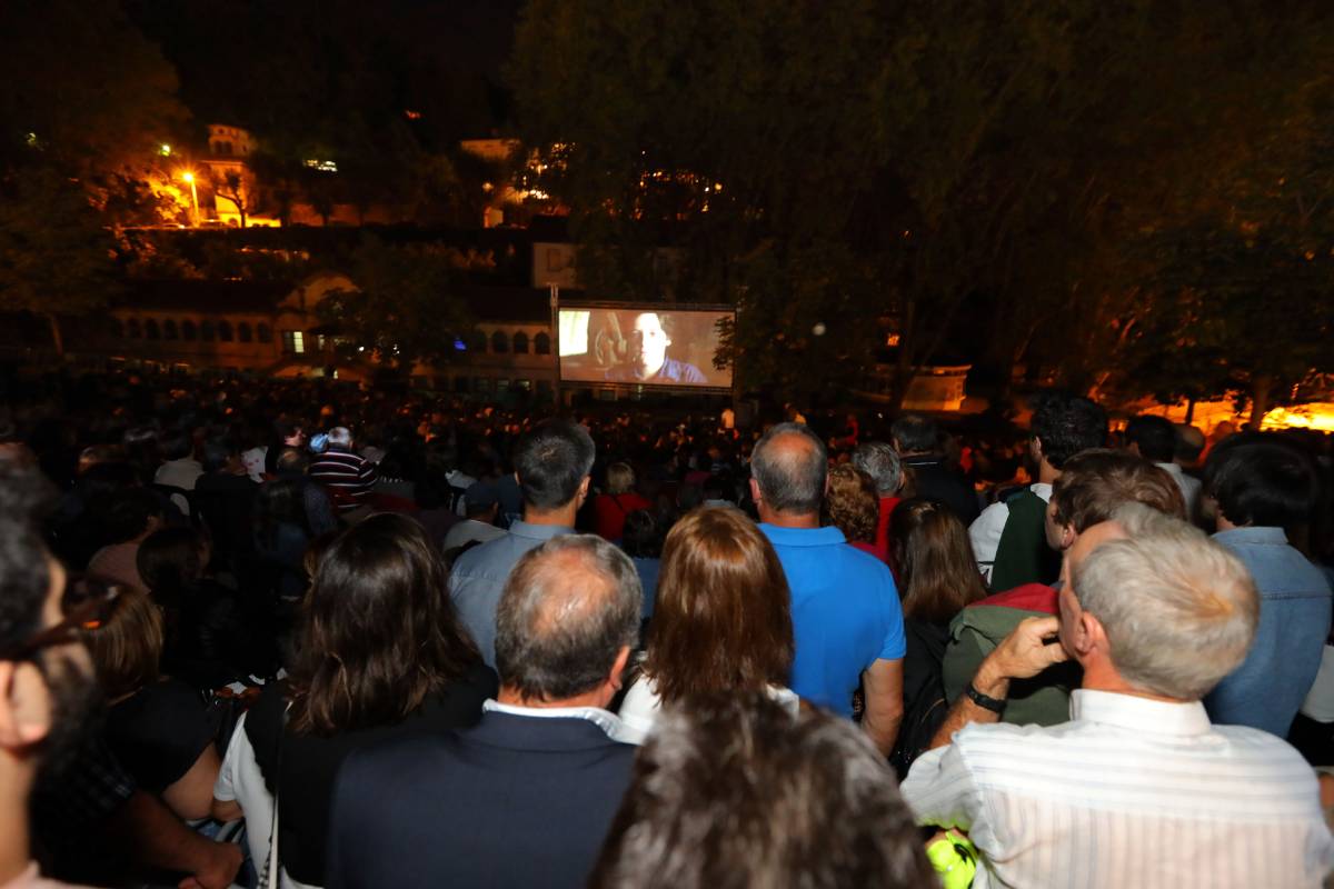Multidão assistiu à antestreia de "variações" 11 Multidão assistiu à antestreia de "variações"