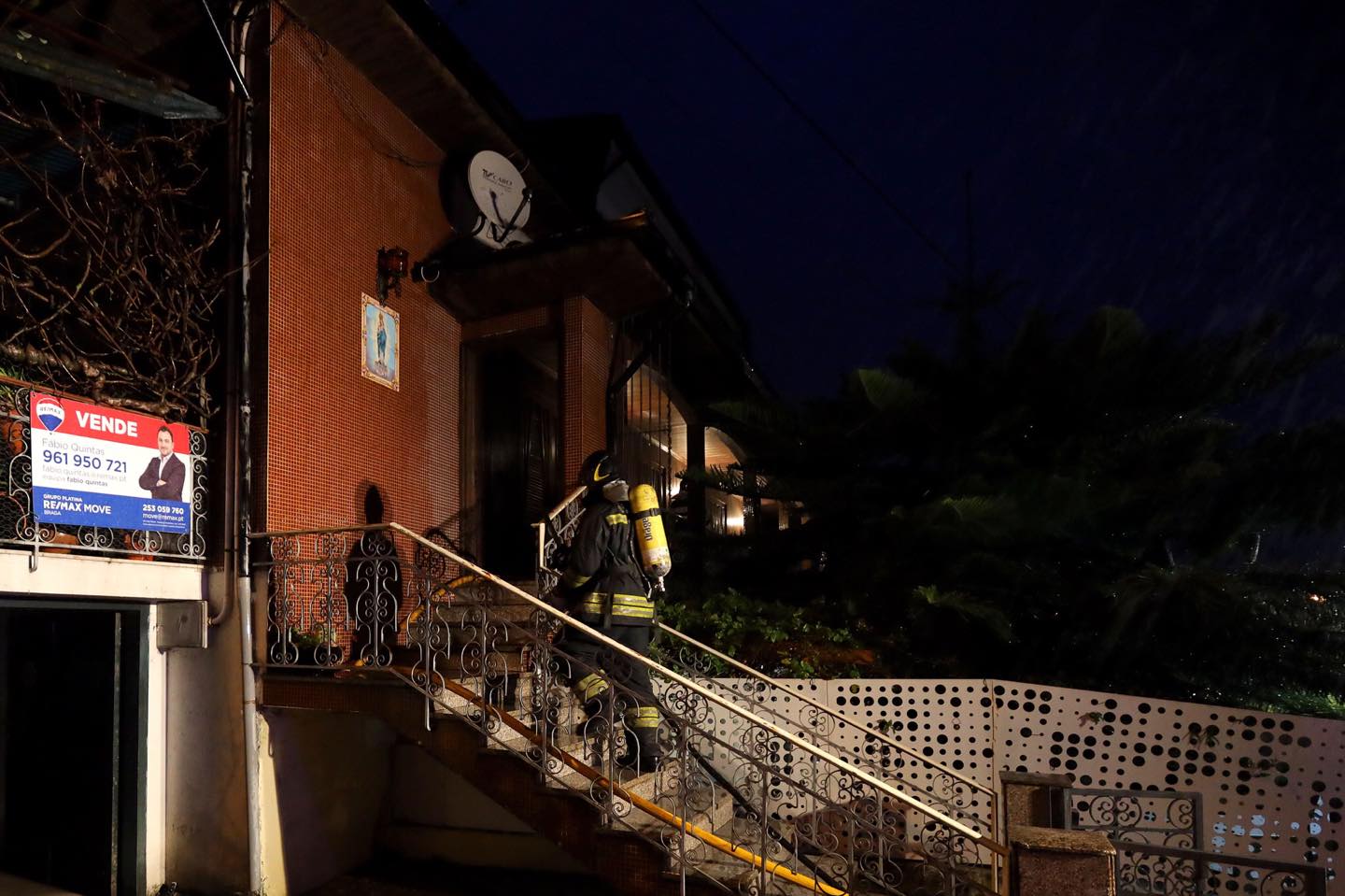 Incendeia casa em braga um dia antes de ser 'despejado' 8 Incendeia casa em braga um dia antes de ser 'despejado'