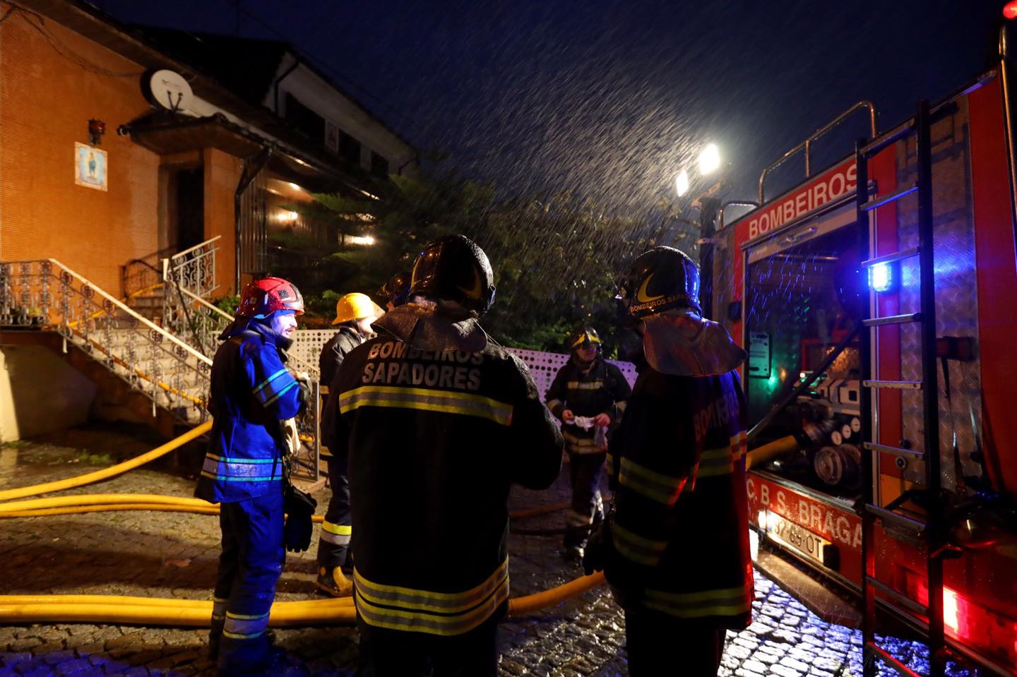 Incendeia casa em braga um dia antes de ser 'despejado' 7 Incendeia casa em braga um dia antes de ser 'despejado'