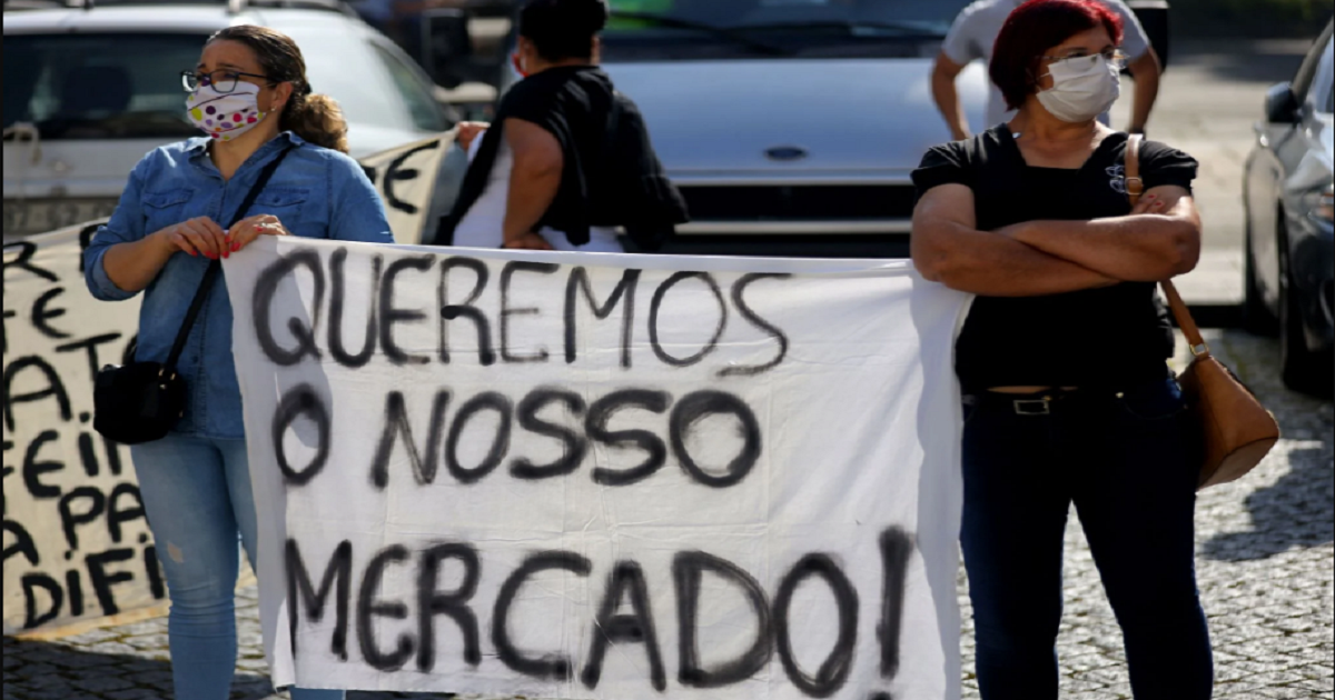 https://ominho.pt/wp-content/uploads/2020/05/feirantes-protesto.png?v=1590398740