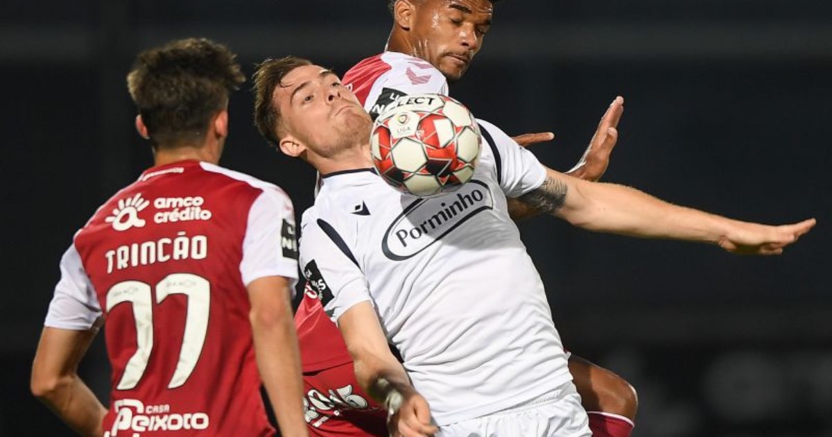 Famalicão e braga empatam(-se) e deixam fugir sporting na luta pelo terceiro lugar