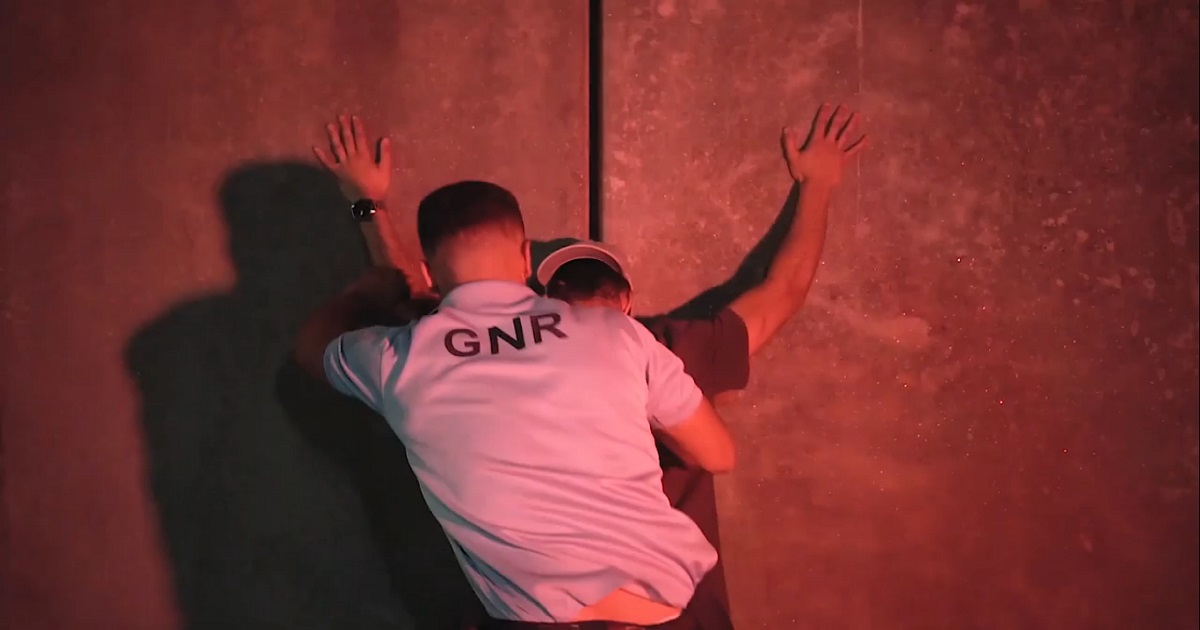 Videoclipe de músico de barcelos com alegada participação da gnr sob investigação