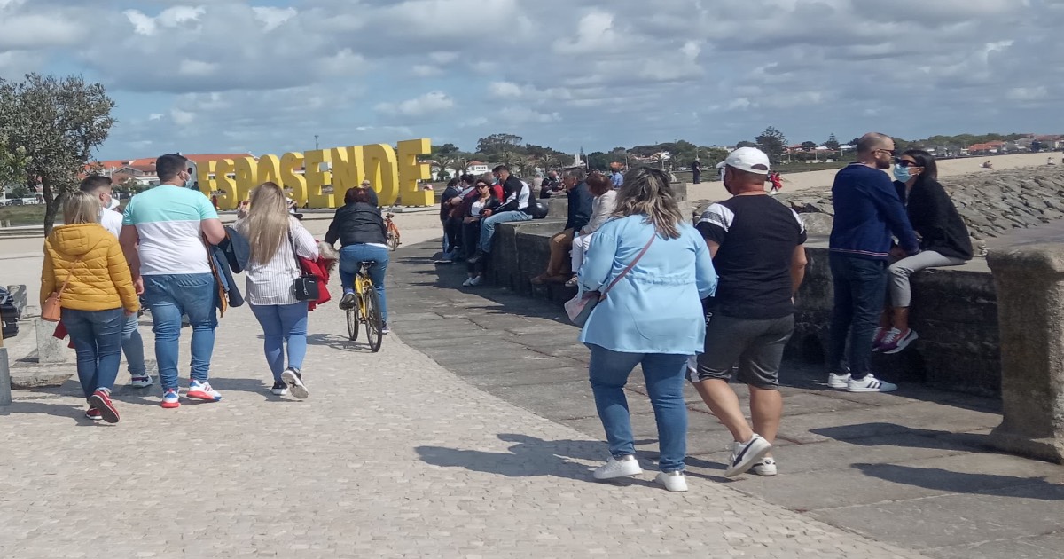 Bom tempo encheu marginal de esposende