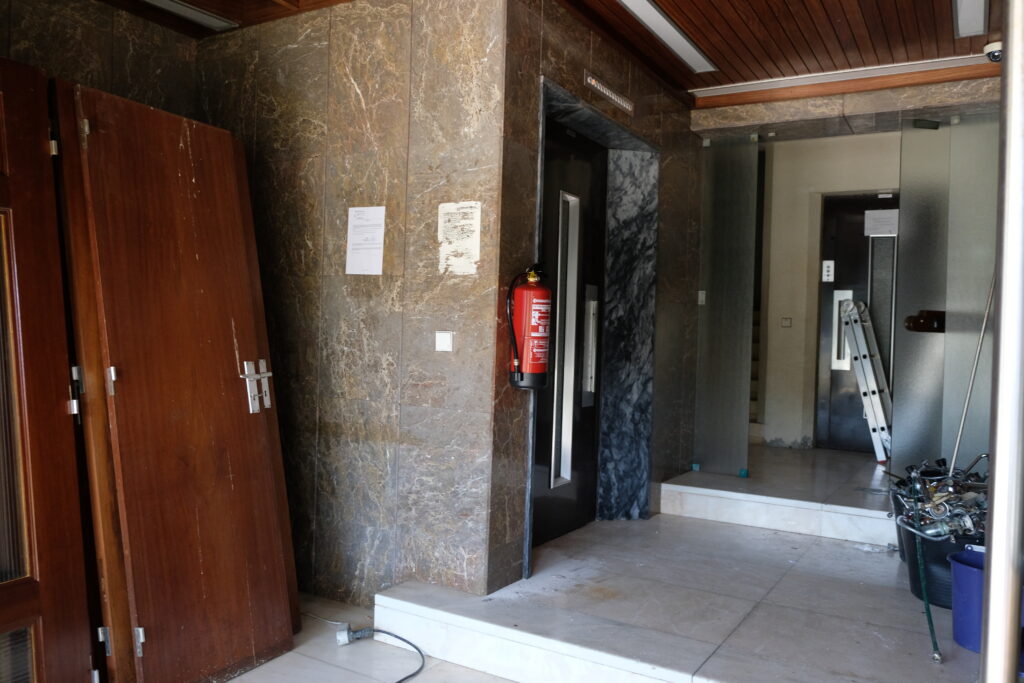 Máquina tritura 15 mil toneladas de materiais do prédio coutinho em viana 27 Máquina tritura 15 mil toneladas de materiais do prédio coutinho em viana