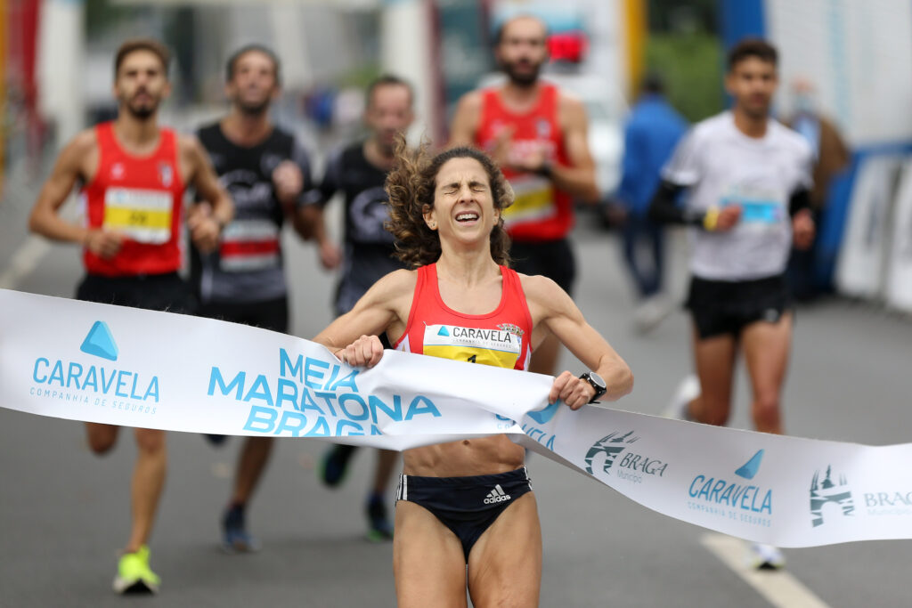 Paulo rosário e vanessa carvalho vencem meia maratona de braga