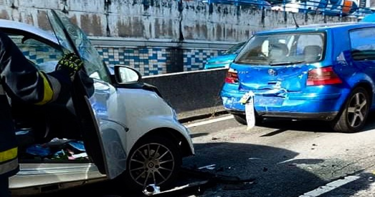 Choque em cadeia faz dois feridos e provoca longas filas em braga