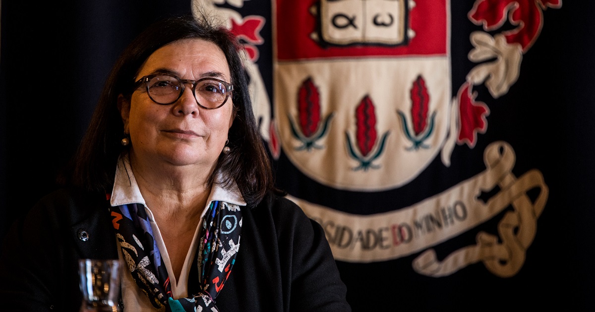 Rosa vasconcelos reconduzida como provedora do estudante da uminho