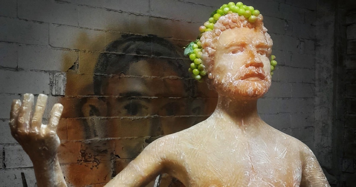 Vila verde vai inaugurar escultura em homenagem a baco, o "deus do vinho"