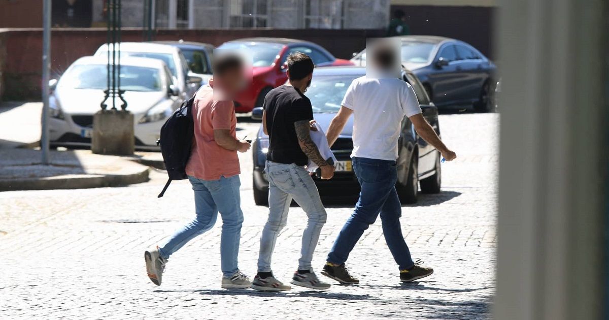 Guimarães: suspeito de sequestrar, espancar e roubar para vingar furto em casa da mãe sai em liberdade
