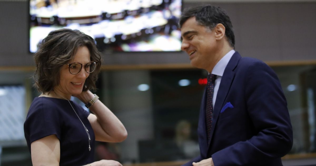 Governo quer mudanças no regime que determina datas para as eleições europeias