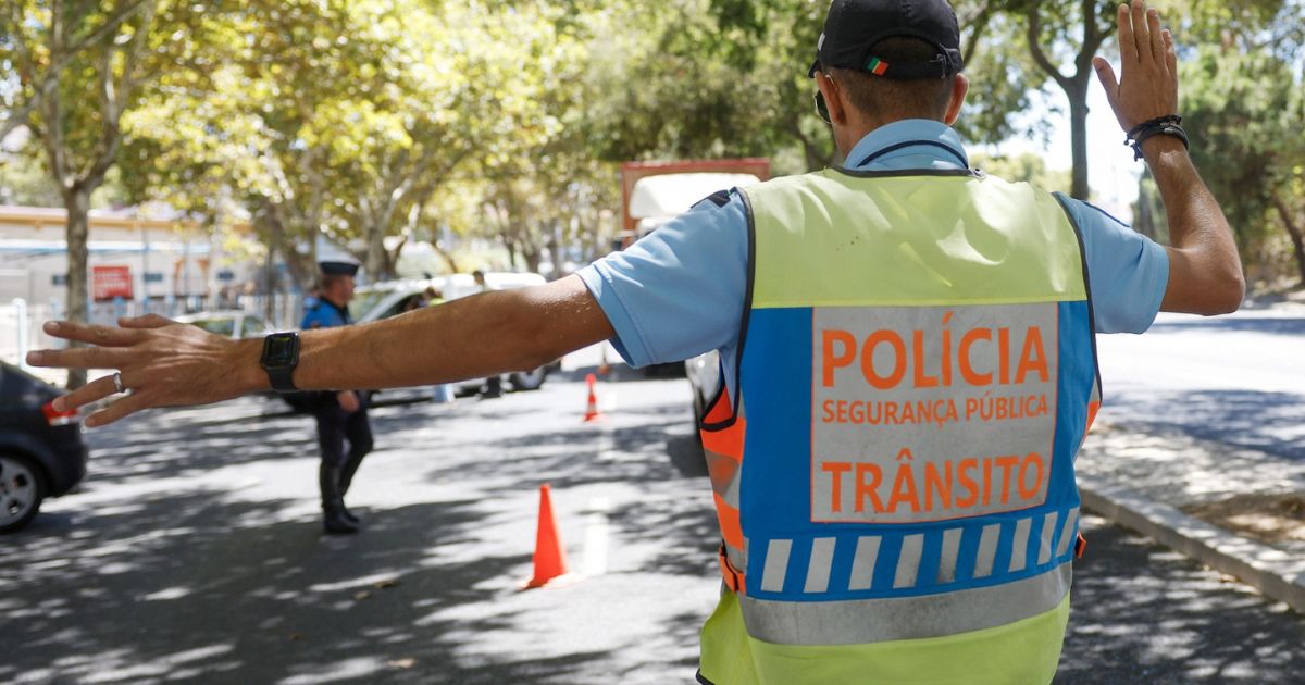 Campanha contra condução sob efeito de álcool regista 884 infrações numa semana