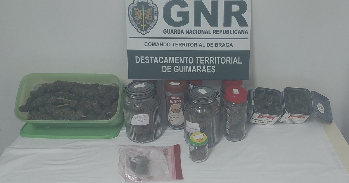 Detido com mais de 200 doses de droga em guimarães