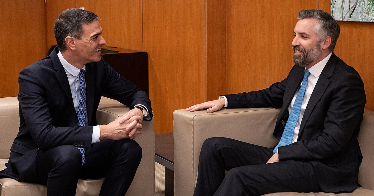 Pedro nuno diz que comboio lisboa-madrid está a avançar e lamenta "afirmações sem sentido"
