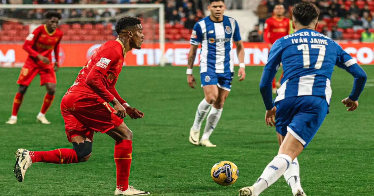 Gil vicente empata fc porto com golo aos 90+4