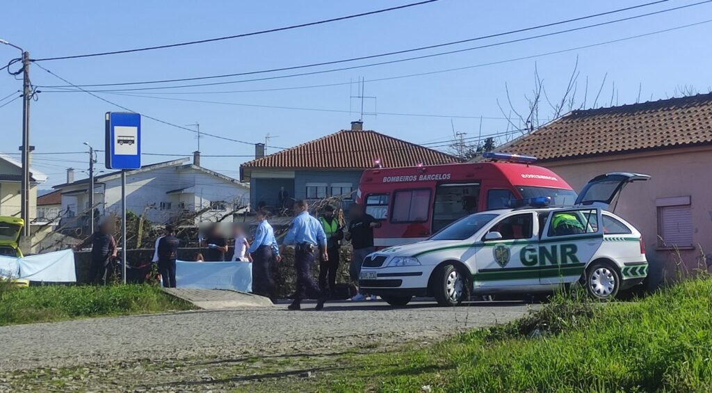 Motociclista morre em barcelos 6 Motociclista morre em barcelos