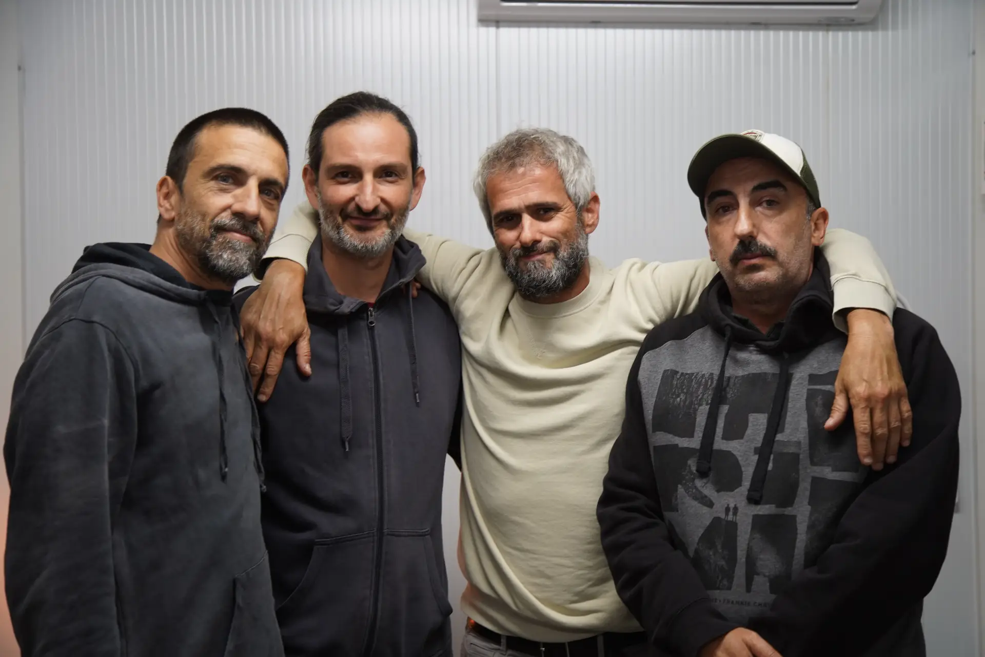 Ornatos violeta celebram 25 anos de "o monstro precisa de amigos" ao vivo