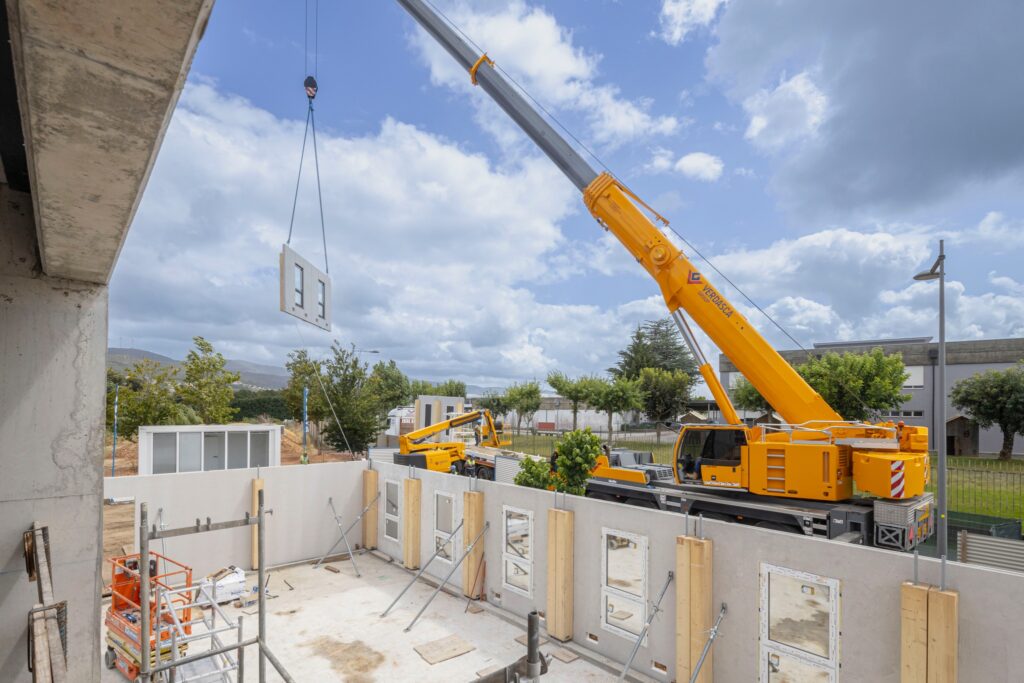 Grupo de braga construiu residência estudantil em valença em apenas 9 dias 12 Grupo de braga construiu residência estudantil em valença em apenas 9 dias