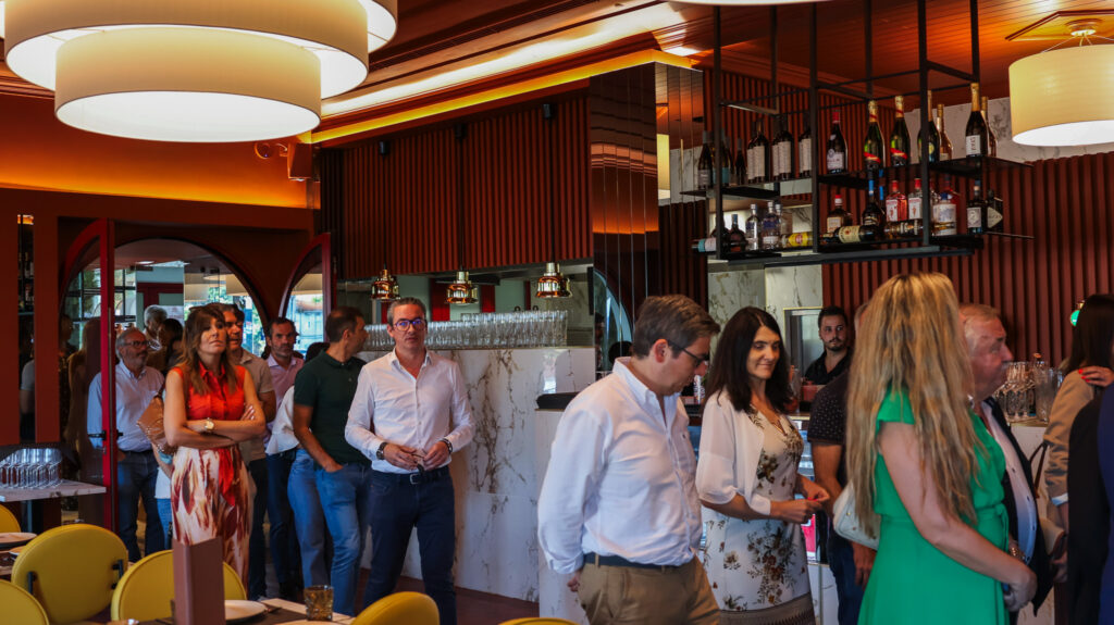 Restaurante de francesinhas reabre emblemática casa de chá em santo tirso 7 Restaurante de francesinhas reabre emblemática casa de chá em santo tirso
