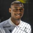 Gustavo silva reforça ataque do vitória