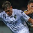 Vitória vence famalicão e alcança grupo dos segundos classificados na liga
