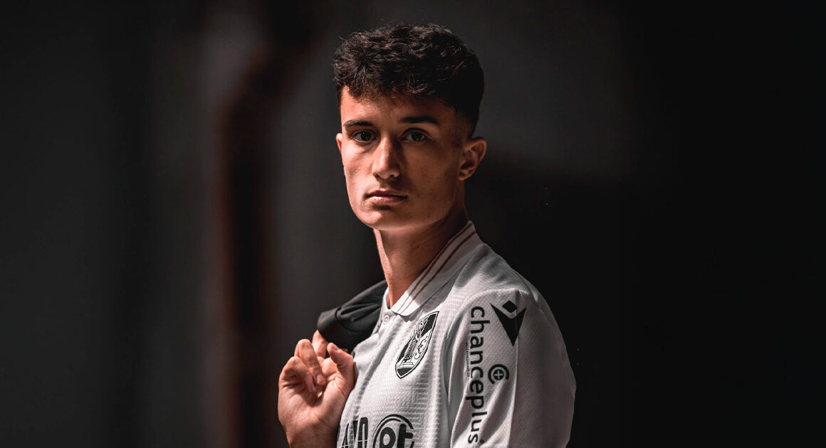 Primeiro reforço do vitória para a próxima época chega da sérvia