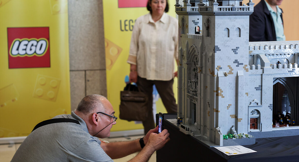 Paredes de coura volta a ser a capital do lego com construções de 15 países
