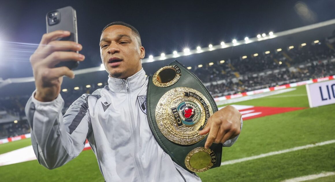 É do vitória e está "mais do que pronto" para defender título internacional de boxe