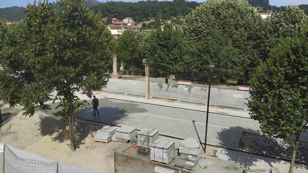 Principal avenida de arcos de valdevez reabre ao trânsito em julho 8 Principal avenida de arcos de valdevez reabre ao trânsito em julho