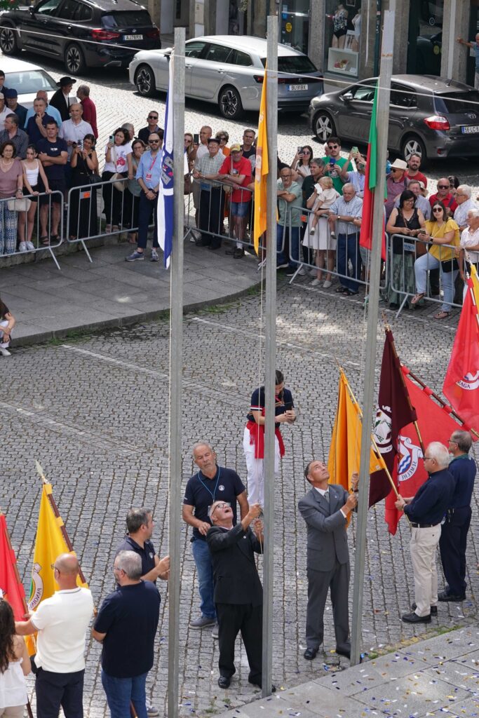 Largada de balão gigante dá tiro de partida para a noitada do s. João de braga 20 Largada de balão gigante dá tiro de partida para a noitada do s. João de braga