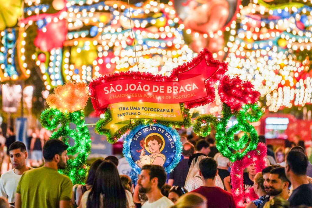 E fez-se luz no são joão de braga 13 E fez-se luz no são joão de braga