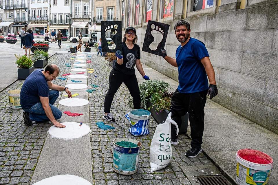 Centenas embelezam ruas de viana do castelo com tapetes de flores 31 Centenas embelezam ruas de viana do castelo com tapetes de flores