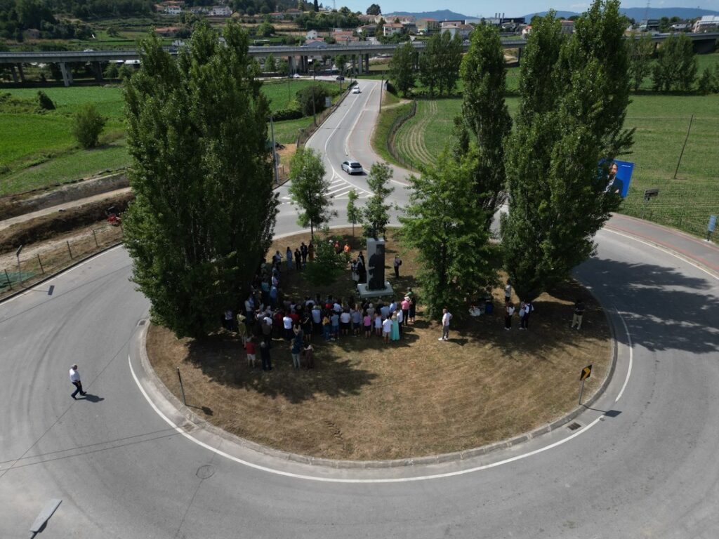 Guimarães inaugura rotunda que homenageia batalha que deu origem a portugal 9 Guimarães inaugura rotunda que homenageia batalha que deu origem a portugal
