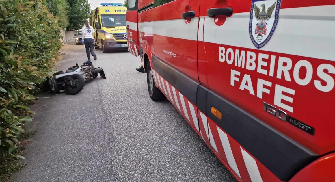 Homem despista-se de scooter em fafe