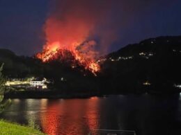 Incêndio em vieira do minho junto a habitações