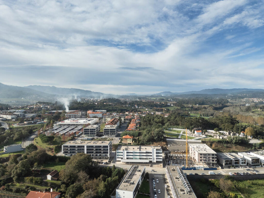 Ponte de lima: apartamentos com varandas onduladas ganham prémio internacional de arquitetura 6 Ponte de lima: apartamentos com varandas onduladas ganham prémio internacional de arquitetura