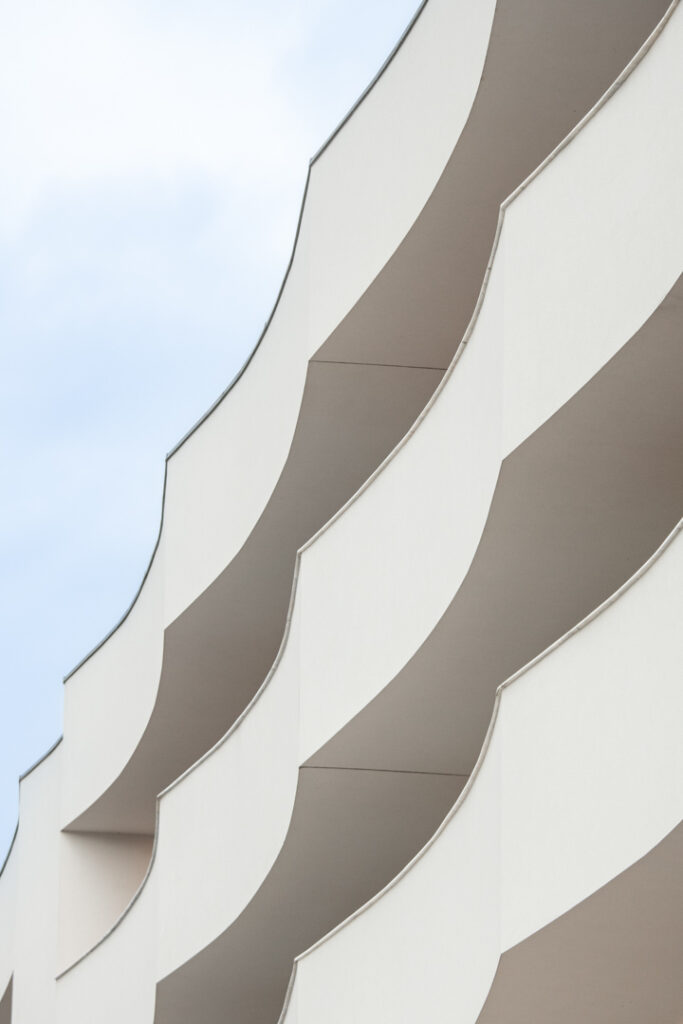 Ponte de lima: apartamentos com varandas onduladas ganham prémio internacional de arquitetura 17 Ponte de lima: apartamentos com varandas onduladas ganham prémio internacional de arquitetura