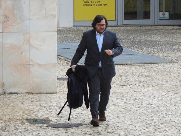 “desapareceram” quilos em moedas no bpi de vieira do minho, mas nada foi provado 6 “desapareceram” quilos em moedas no bpi de vieira do minho, mas nada foi provado