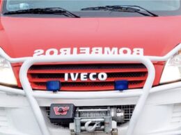 Motociclista em estado grave após colisão em monção