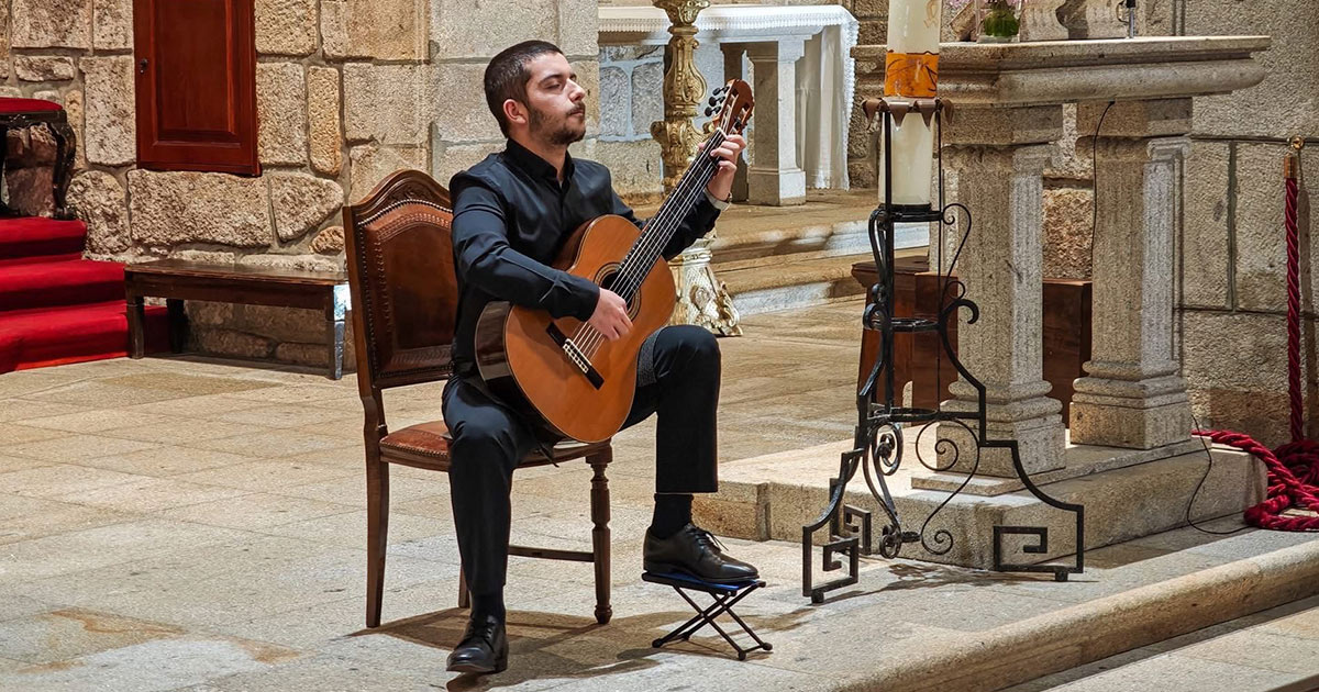 Jovem guitarrista de ponte de lima admitido num dos mais prestigiados conservatórios de espanha