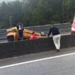 Mulher ferida em despiste e capotamento na a28