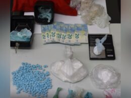 Dupla apanhada com quase 2. 000 doses de cocaína e 100 gramas de mdma em guimarães