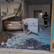 Entra em despiste e só pára dentro de loja no centro de fafe