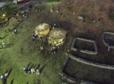 Celebrar a chegada do verão neste monumento nacional em paredes de coura