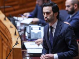 Ps não aceitará “retrocessos na proteção laboral”