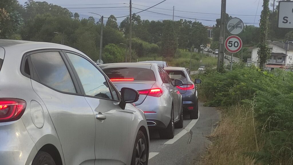 Homem ferido após colisão que condicionou estrada barcelos-prado 8 Homem ferido após colisão que condicionou estrada barcelos-prado