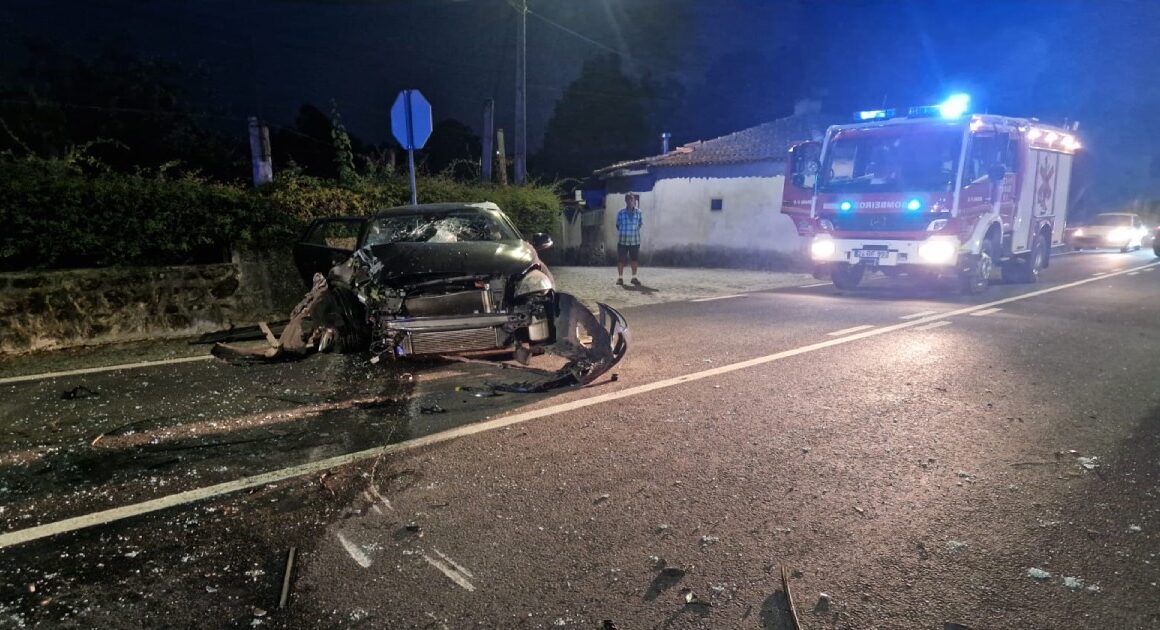 Amares: violento acidente na reta de lago