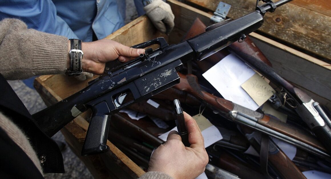 Pj desmantela milícia de extrema-direita (um dos detidos é psp)