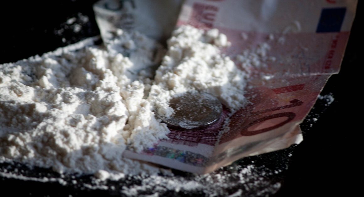 Seis anos de prisão para homem apanhado (por acaso) com 2,6 kg de droga em braga